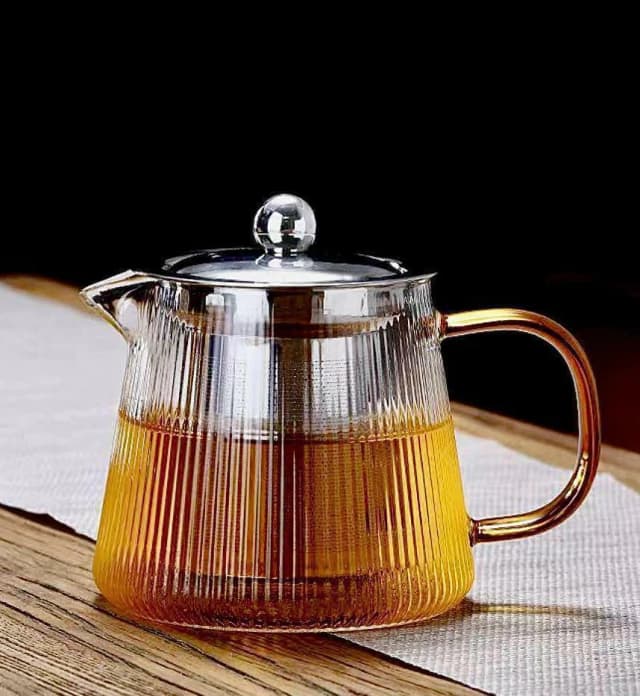 Tetera de vidrio + infusor 550ml rallada